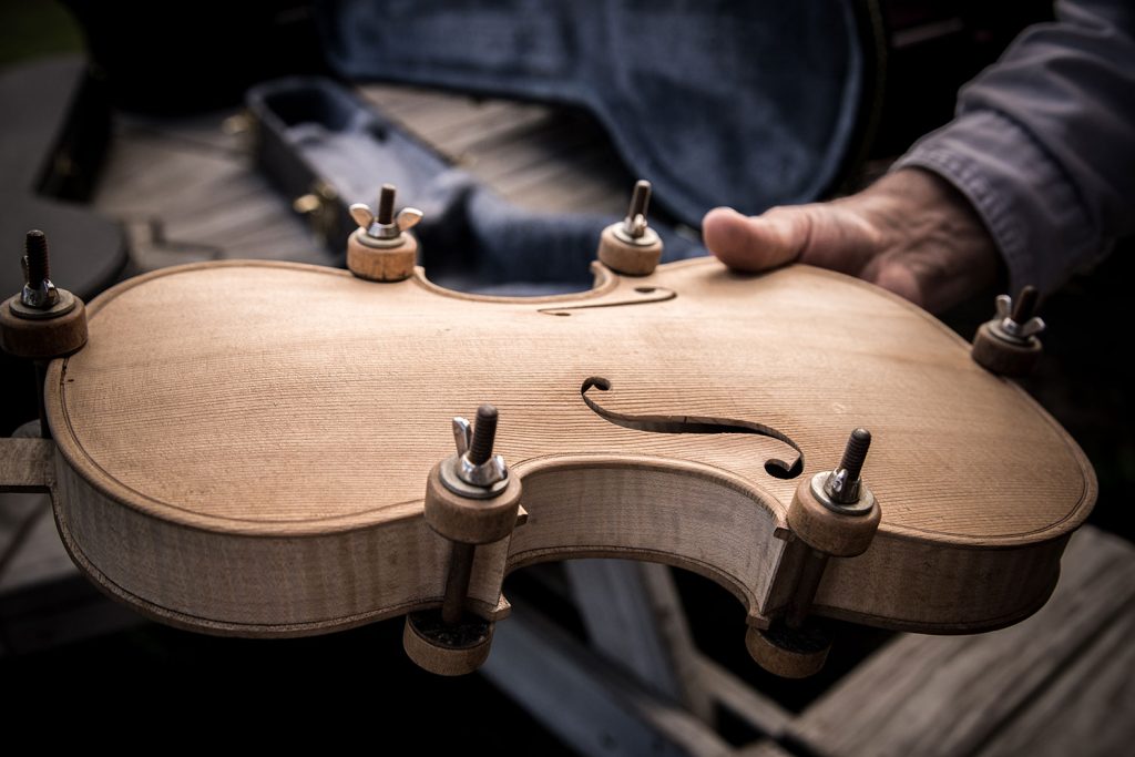 Violin clamped